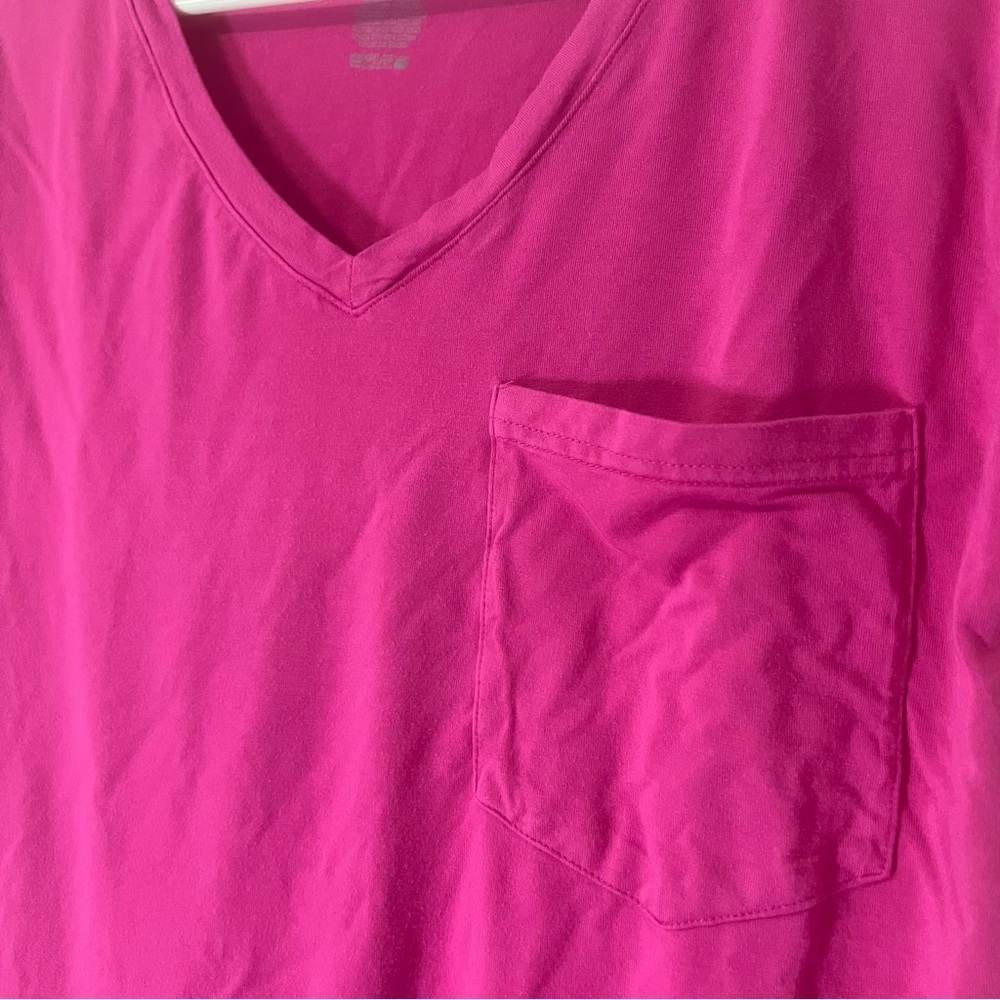 Kyte Baby Women’s Bamboo Relaxed Fit Hot Pink V-Neck Top Size XS - Picture 2 of 4
